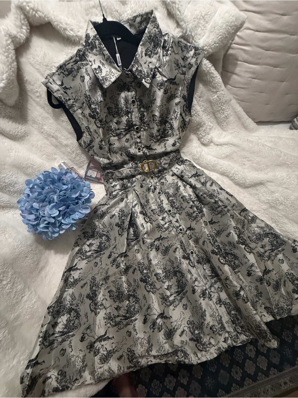 Black and White Printed Button-Front Dress with Belt